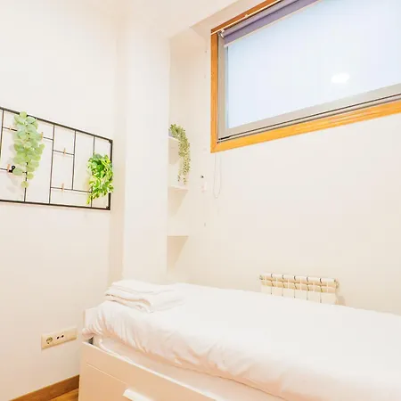 Apartament Ybh Lopez De Neira 42, 1