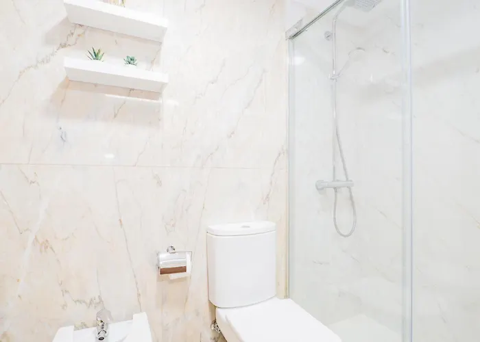 Ybh Lopez De Neira 42, 1 Appartamento