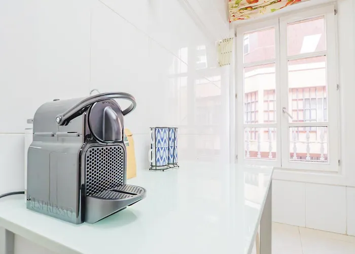 Ybh Lopez De Neira 42, 1 Appartamento *